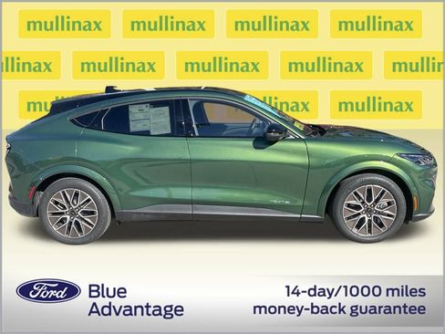 Certified 2025 Ford Mustang Mach-E Premium image 2