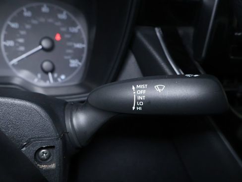 Used 2023 Toyota Corolla LE image 23