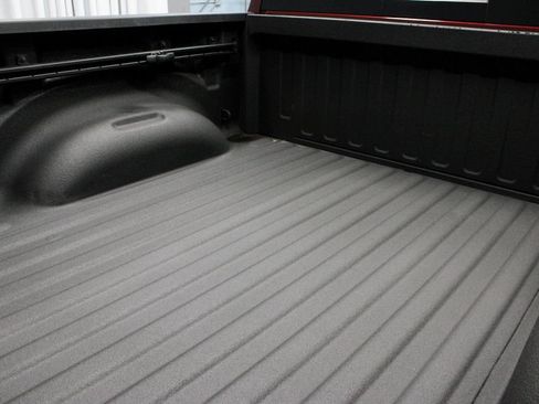 Used 2023 RAM 1500 Laramie AWD/4WD image 15