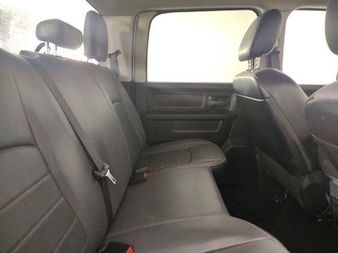 Used 2022 RAM 1500 Tradesman w/ Chrome Appearance Group image 15