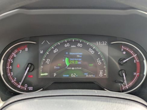 Used 2024 Toyota RAV4 XLE image 31