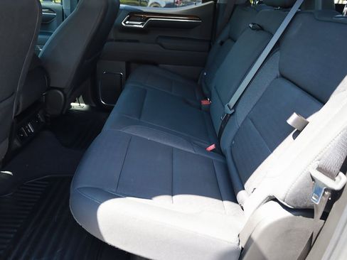 Used 2024 GMC Sierra 1500 Elevation image 18