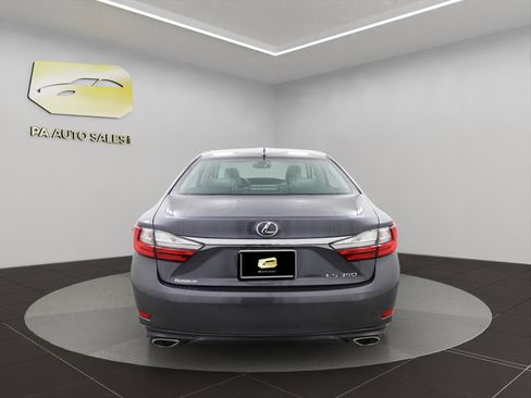Used 2017 Lexus ES 350 image 6