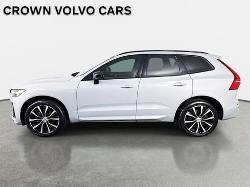 Used 2024 Volvo XC60 B5 Ultimate w/ Protection Package Premier AWD/4WD image 9
