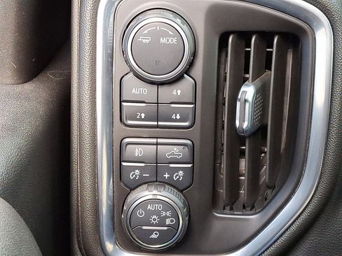 Used 2022 Chevrolet Silverado 3500 High Country w/ Z71 Off-Road Package image 24