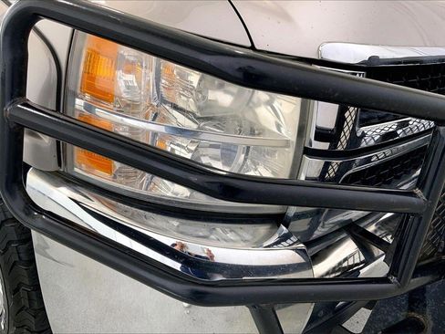 Used 2009 Chevrolet Silverado 2500 LT w/ Suspension Package, Off-Road image 26