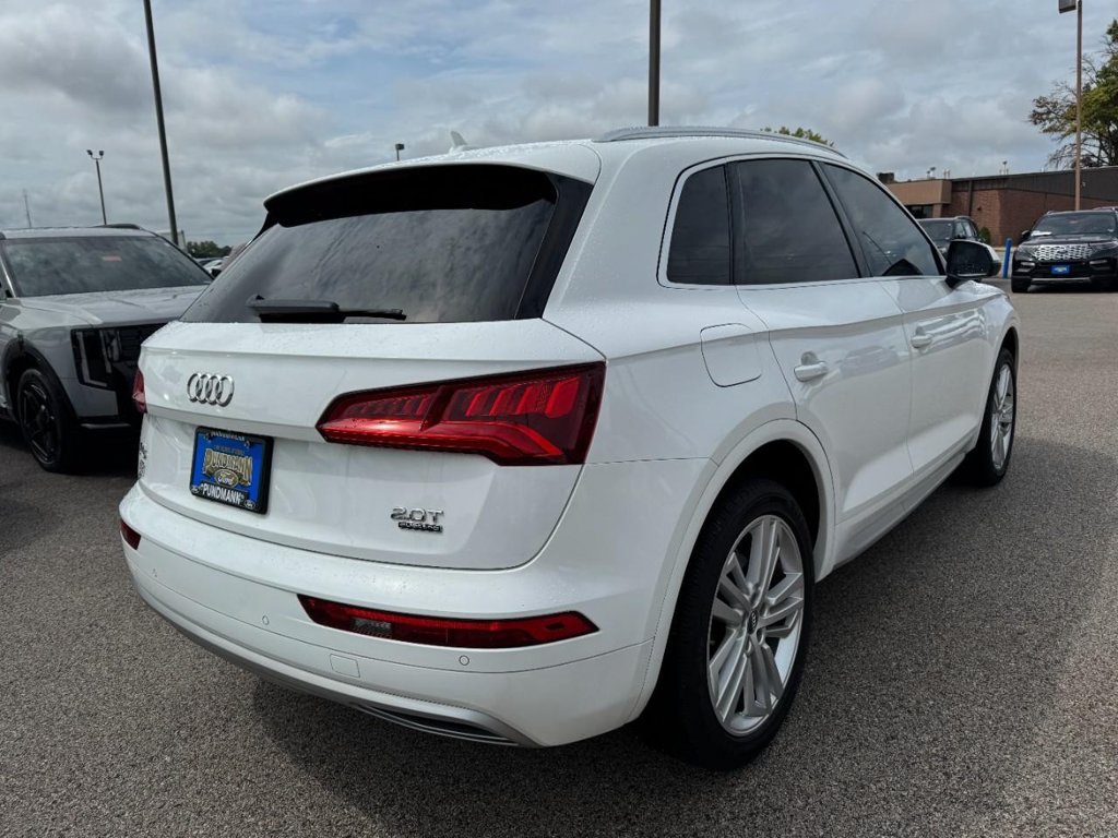 Used 2018 Audi Q5 2.0T Premium Plus w/ Premium Plus Package AWD/4WD image 3