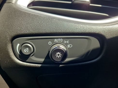Used 2024 Chevrolet Malibu LT FWD image 27