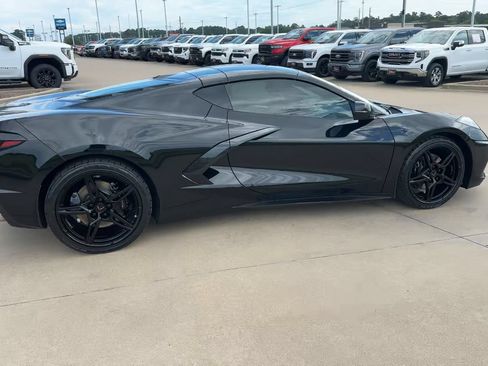 Used 2025 Chevrolet Corvette Stingray Premium Cpe w/ 3LT RWD image 8