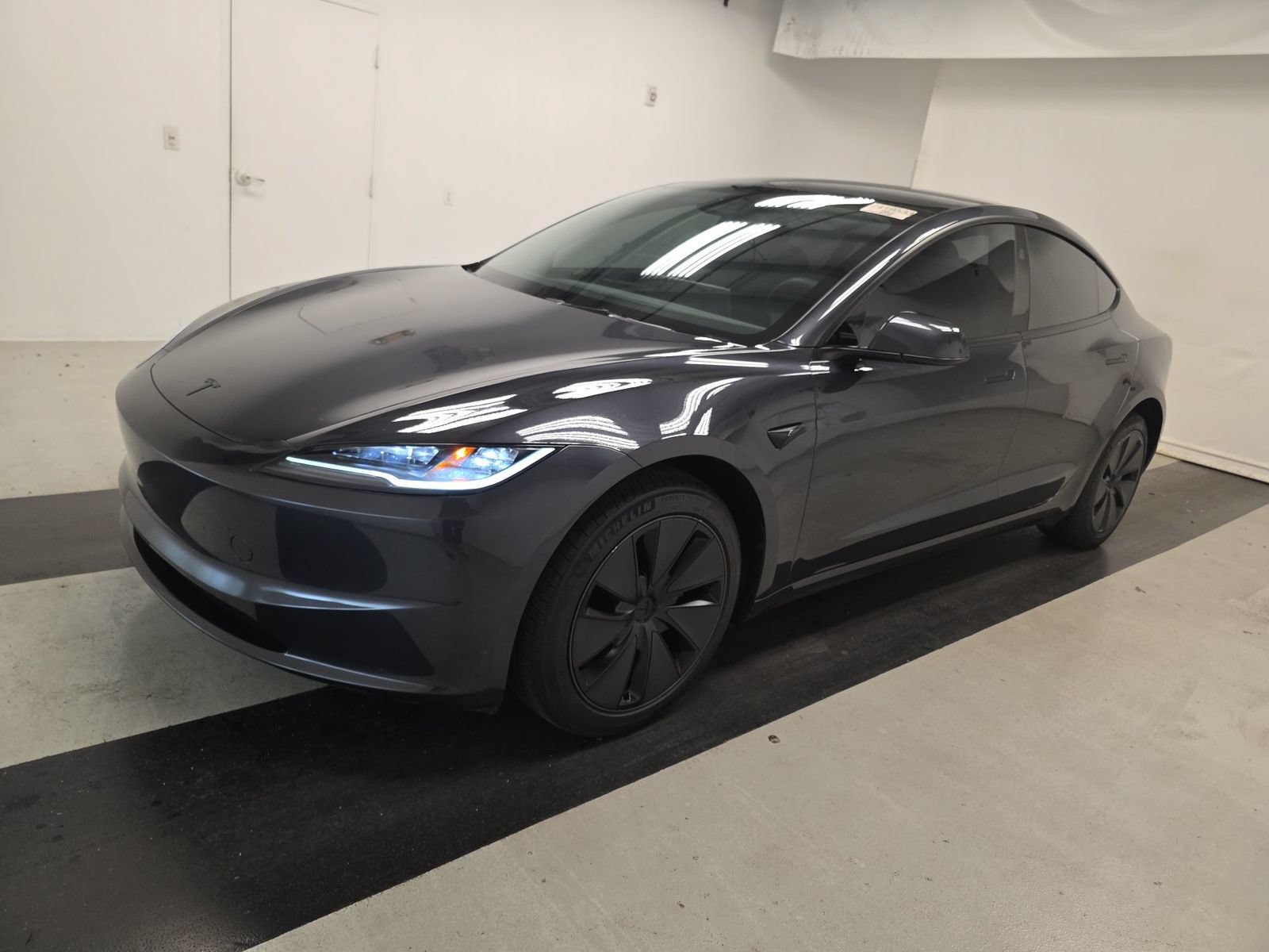 Used 2026 Tesla Model 3 RWD image 1