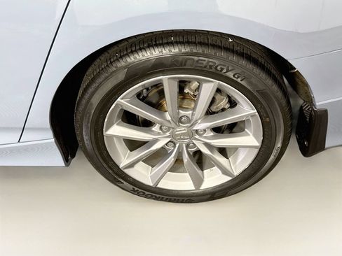 Used 2022 Honda Accord Sport image 23