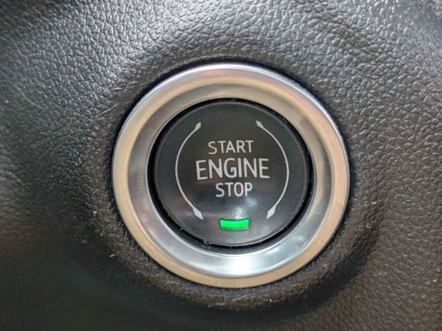 Used 2024 Chevrolet Silverado 1500 Custom image 33