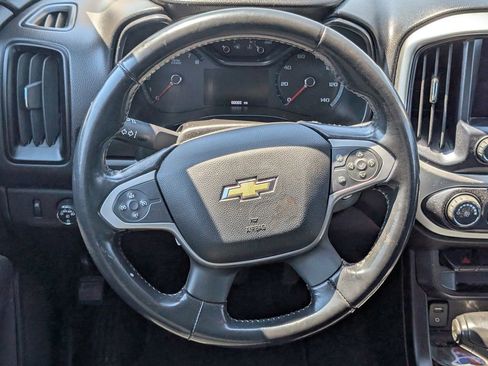 Used 2016 Chevrolet Colorado LT w/ LT Convenience Package image 11