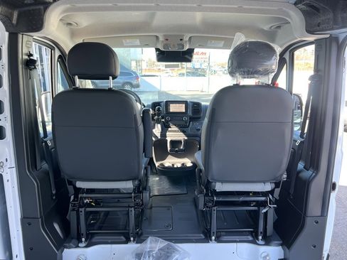 Used 2023 RAM ProMaster 2500 image 10