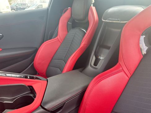 Used 2024 Chevrolet Corvette Stingray Preferred Conv w/ Z51 Performance Package image 23