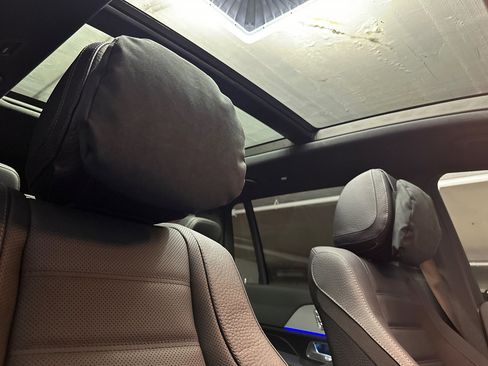 New 2025 Mercedes-Benz GLS 580 4MATIC image 8