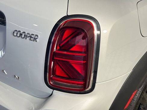 Used 2021 MINI Cooper Countryman image 34