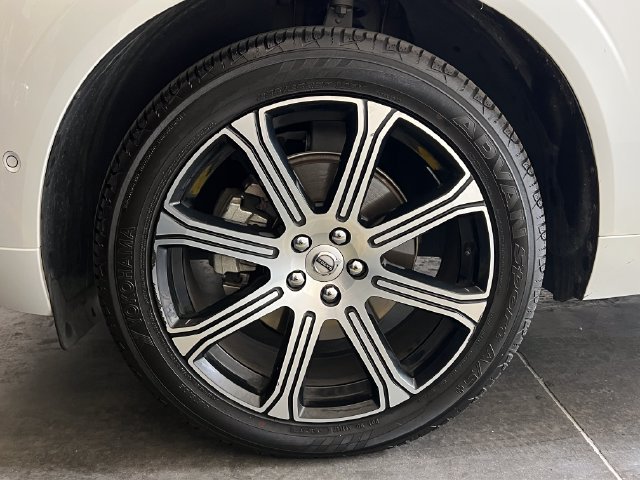 Used 2021 Volvo XC60 T5 Inscription w/ Advanced Package AWD/4WD image 9