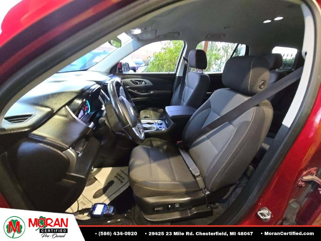 Used 2020 Chevrolet Traverse LT FWD image 6