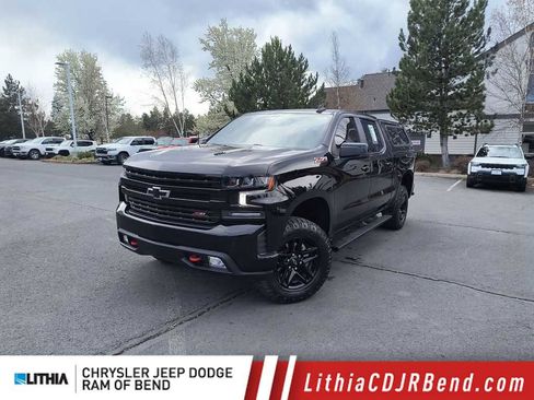 Used 2021 Chevrolet Silverado 1500 LT Trail Boss w/ Convenience Package II AWD/4WD image 1