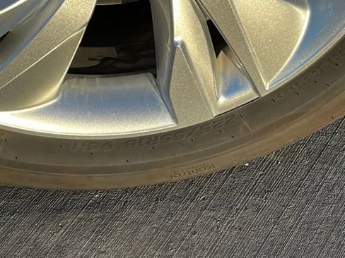 Used 2025 Buick Encore GX Preferred image 9