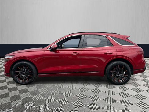 Used 2022 Genesis GV70 3.5T Sport w/ Sport Prestige Package AWD/4WD image 3