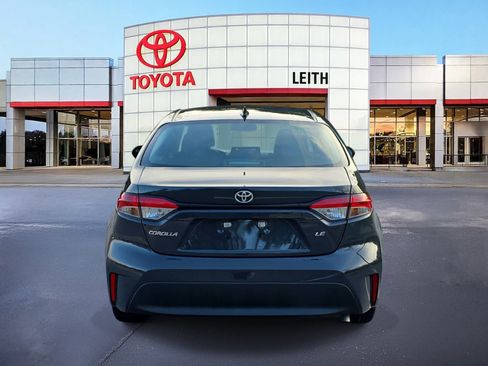 Used 2024 Toyota Corolla LE image 6