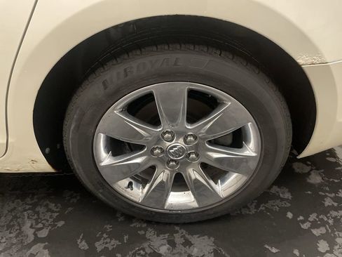 Used 2012 Buick LaCrosse Premium image 21