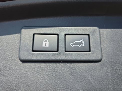 Used 2024 Subaru Outback Touring XT w/ Popular Package #2 image 10