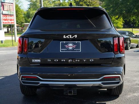 Used 2022 Kia Sorento S w/ Panoramic Sunroof Package FWD image 20