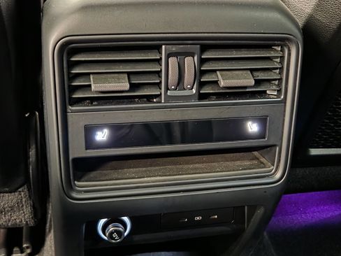 Certified 2024 Porsche Cayenne S AWD/4WD image 12