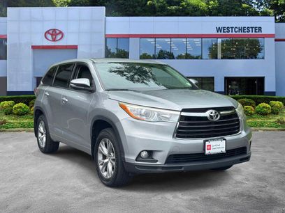 Used 2016 Toyota Highlander Plus