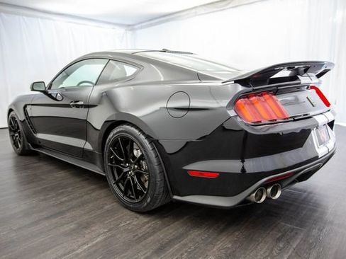 Used 2020 Ford Mustang Shelby GT350 w/ Technology Package image 27