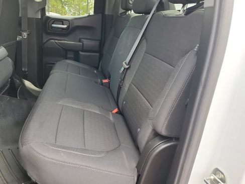 Used 2021 Chevrolet Silverado 1500 LT AWD/4WD image 15