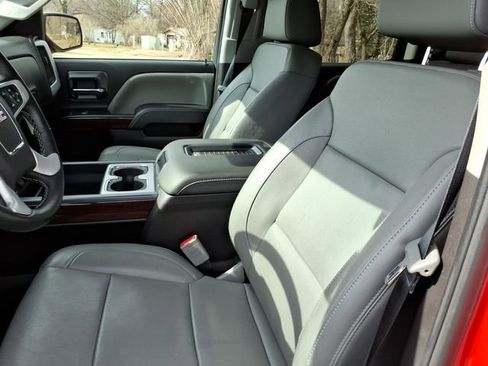 Used 2018 GMC Sierra 1500 SLT w/ SLT Premium Package image 19