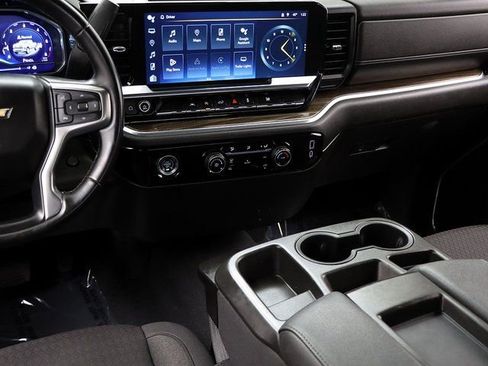 Used 2023 Chevrolet Silverado 1500 LT w/ Protection Package image 15