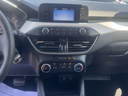 Used 2022 Ford Escape S FWD image 19