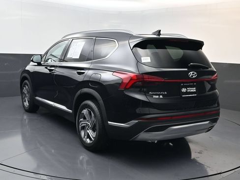 Used 2021 Hyundai Santa Fe SEL w/ Convenience + Premium Package FWD image 5