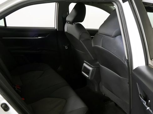 Used 2019 Toyota Camry LE FWD image 24