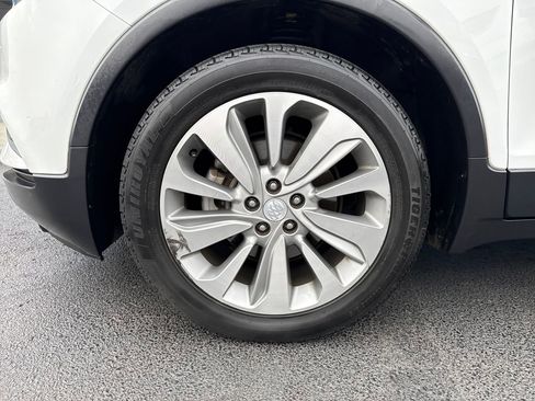 Used 2018 Buick Encore Preferred image 30