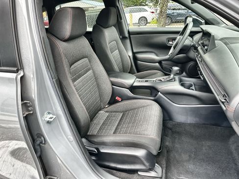 Used 2024 Honda HR-V Sport image 9