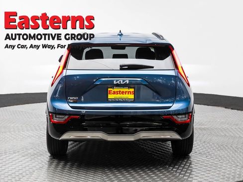 Used 2023 Kia Niro Wave w/ Wave Preserve Package image 6