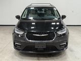Used 2021 Chrysler Pacifica Touring-L image 3