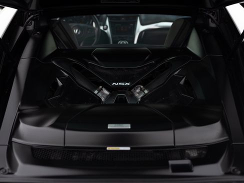 Used 2017 Acura NSX AWD/4WD image 30
