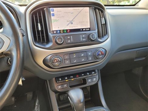 Used 2022 Chevrolet Colorado Z71 w/ Safety Package image 29