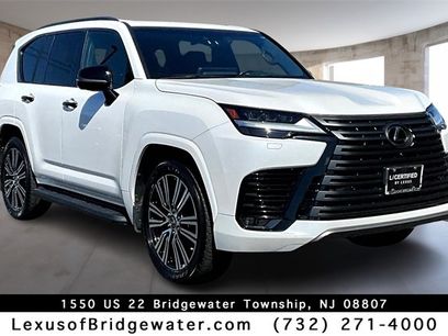 Certified 2023 Lexus LX 600 4WD w/ Luxury Package
