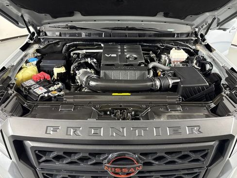Used 2022 Nissan Frontier PRO-4X AWD/4WD image 43