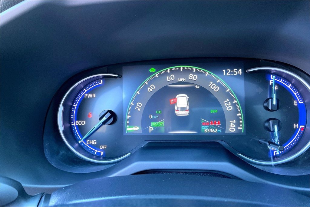 Used 2019 Toyota RAV4 XSE w/ XSE Weather Package AWD/4WD image 14