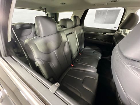 Used 2023 Hyundai Palisade SEL image 28