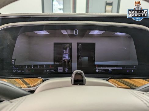 Used 2022 Cadillac Escalade Premium Luxury Platinum image 14